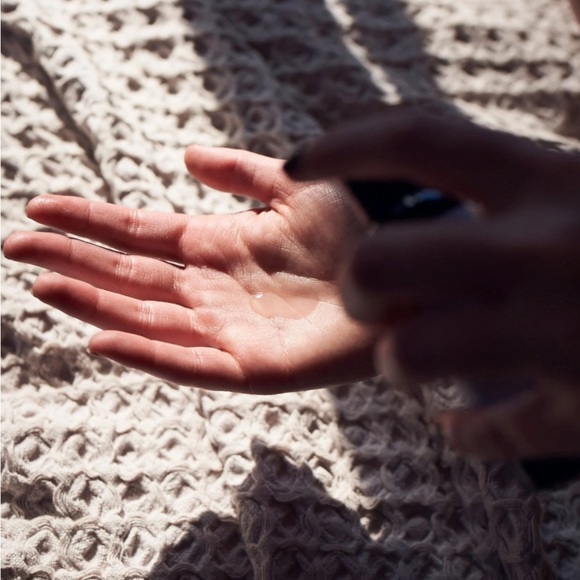 🌟FREE GOOP-APPROVED Province Apothecary Rose & Cedarwood Lover’s Oil w/2+ items - Picture 2 of 8